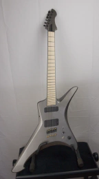 Guitare électrique type explorer - Preview