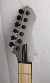 Guitare électrique type explorer - Photo #2