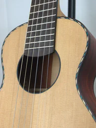 Guitalélé en padouk - Photo #7