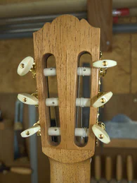 Guitare Classique n° 58 : olivier et épicéa - Photo #9